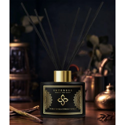 NOBLE MUSK & CHYPRESS VANILLA